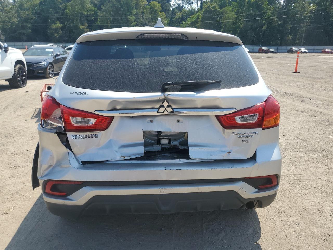 2018 Mitsubishi Outlander Sport Es - Image 6