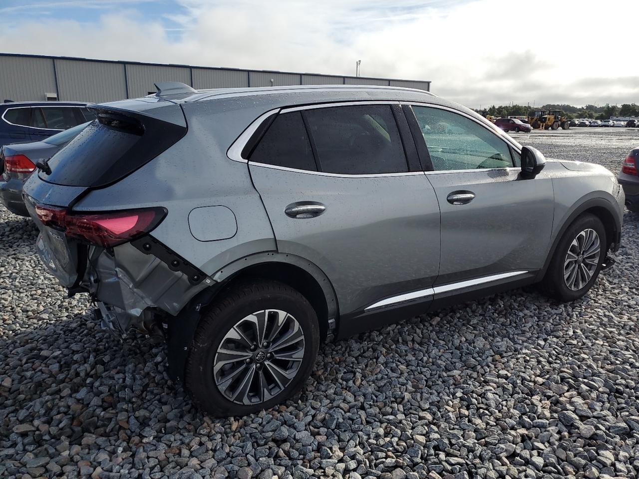 2025 Buick Envision Preferred - Фото 3