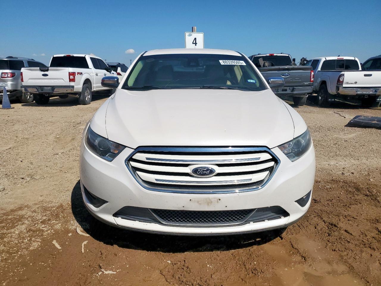 2017 Ford Taurus Limited - Image 5