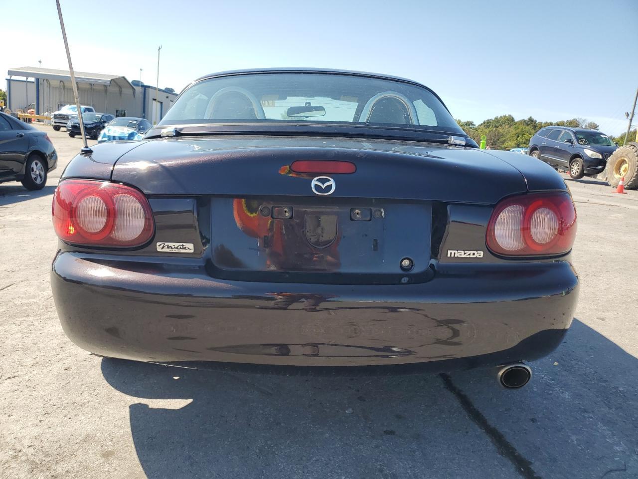 2004 Mazda Mx-5 Miata Base - Фото 6