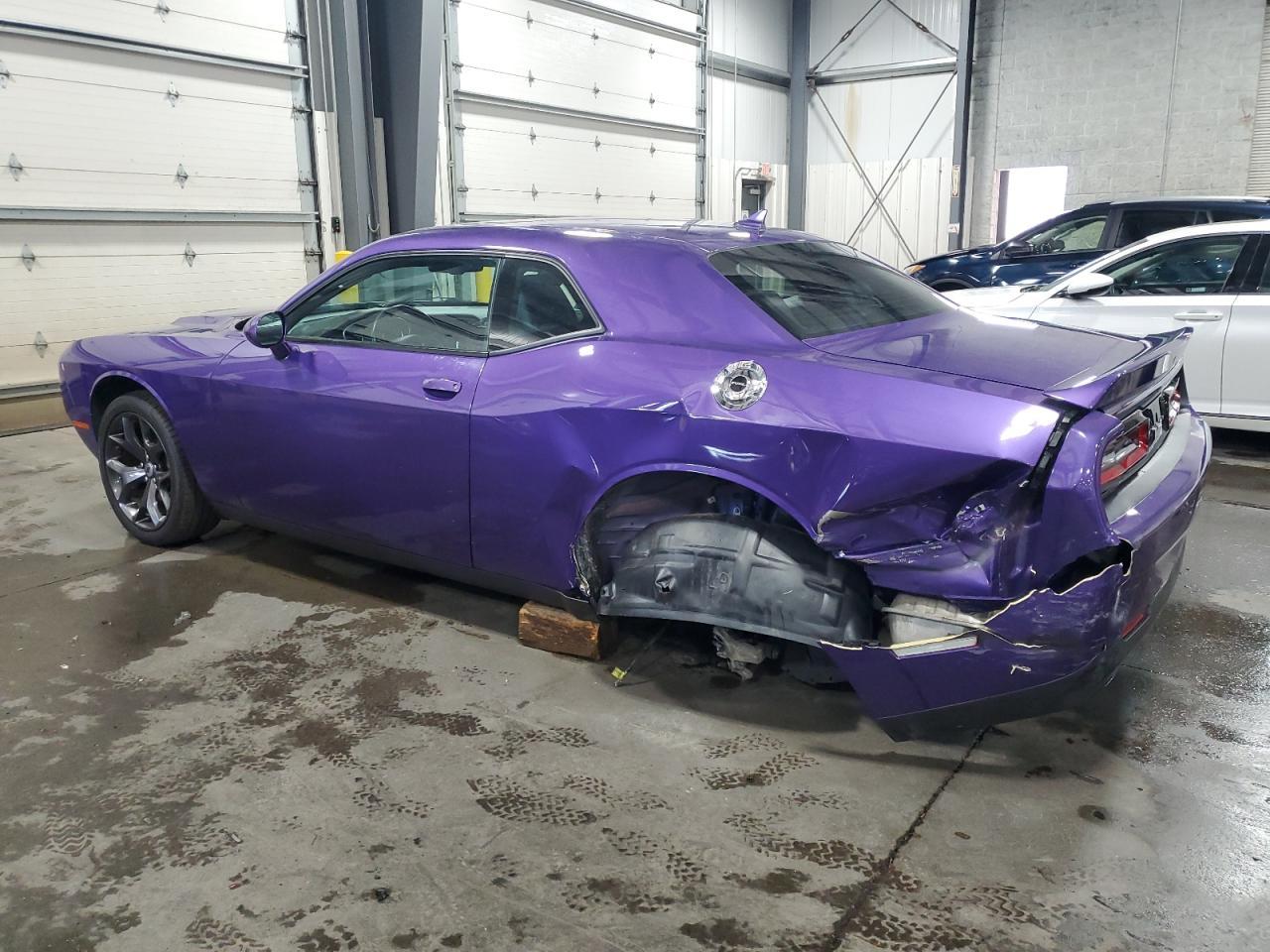 2018 Dodge Challenger Sxt - Фото 2