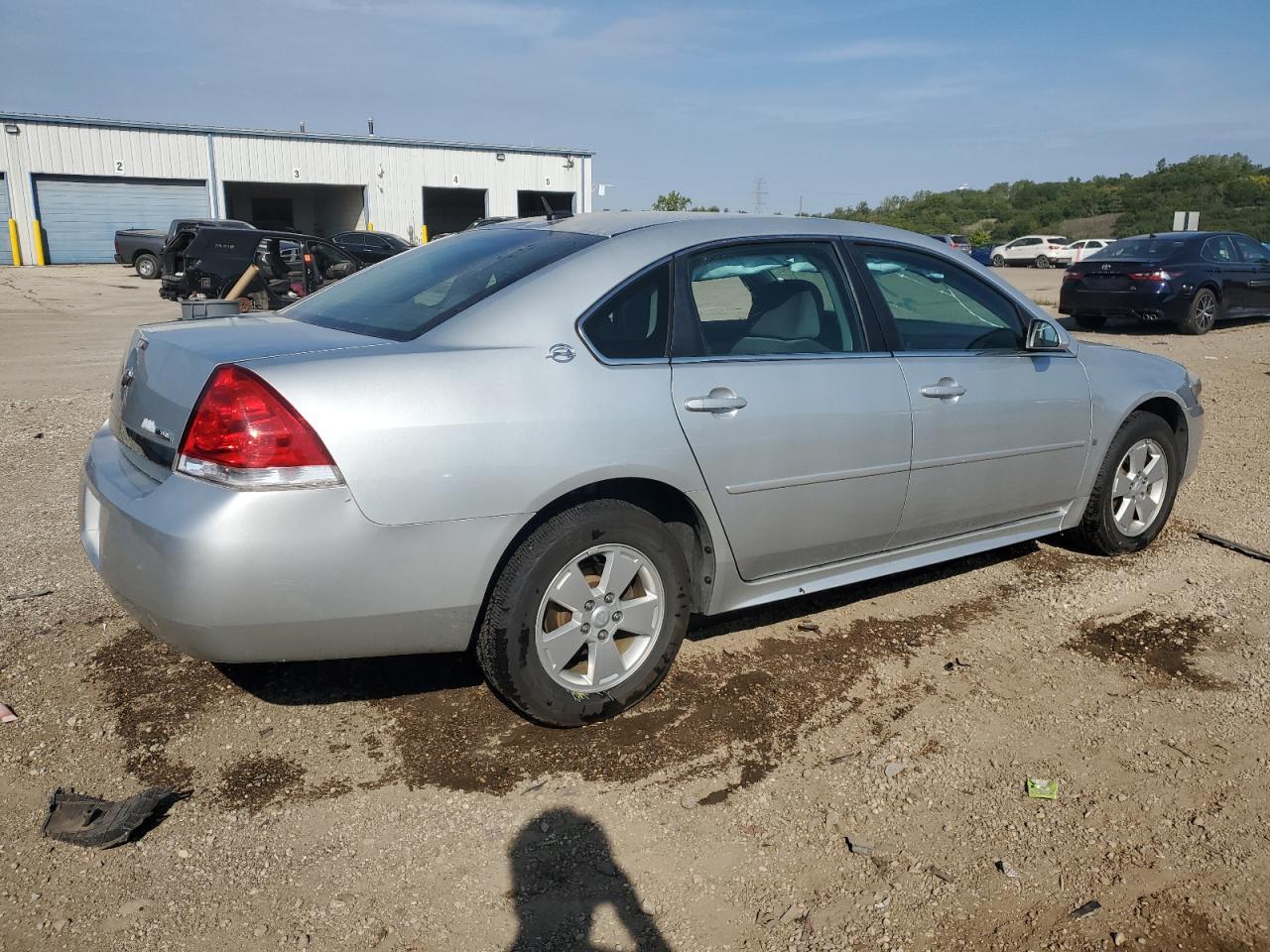 2009 Chevrolet Impala 1Lt - Image 3