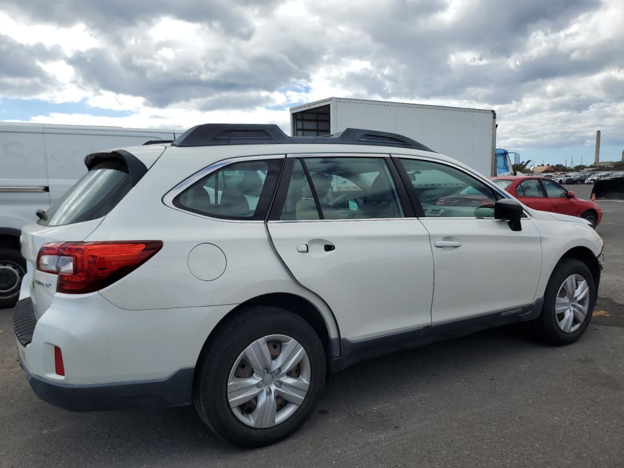 2015 Subaru Outback 2.5I - Фото 3