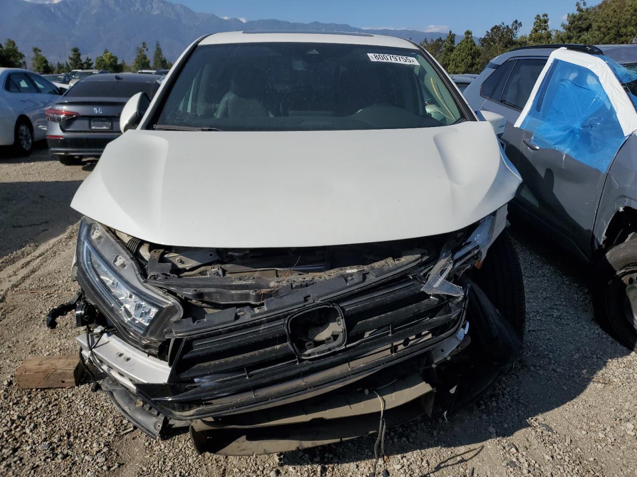 2022 Honda Odyssey Touring - Image 5