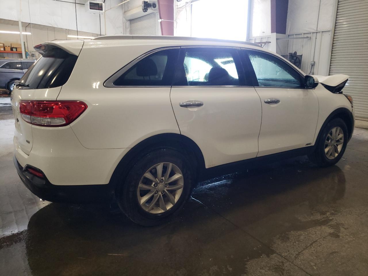 2017 Kia Sorento Lx - Фото 3