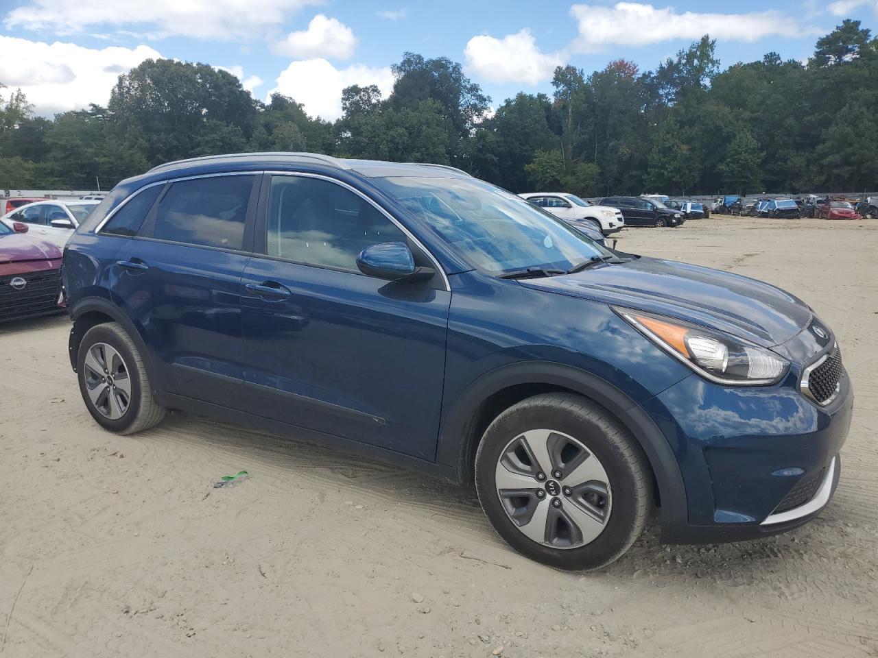 2019 Kia Niro Fe - Image 4