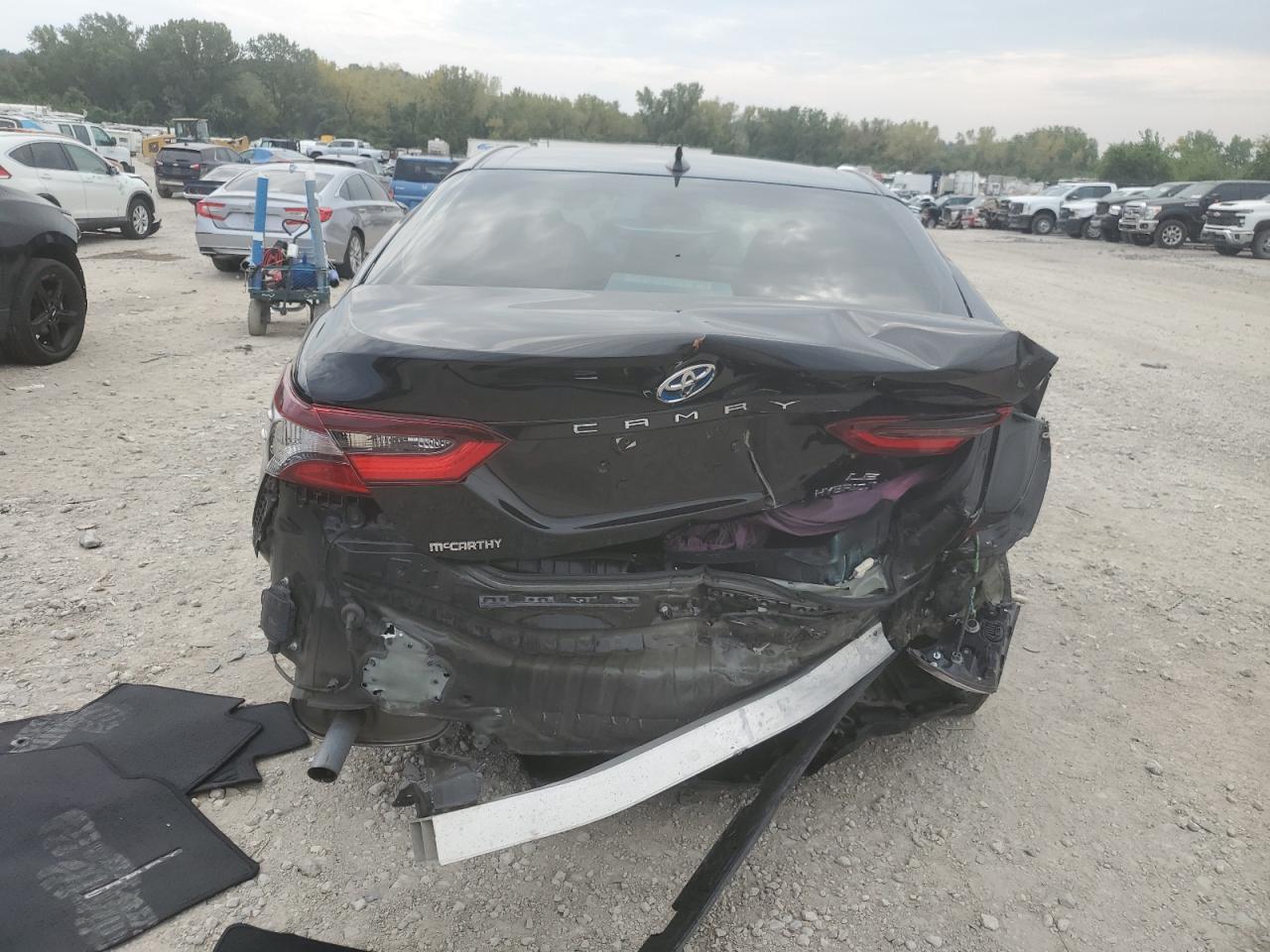 2023 Toyota Camry Le - Фото 6