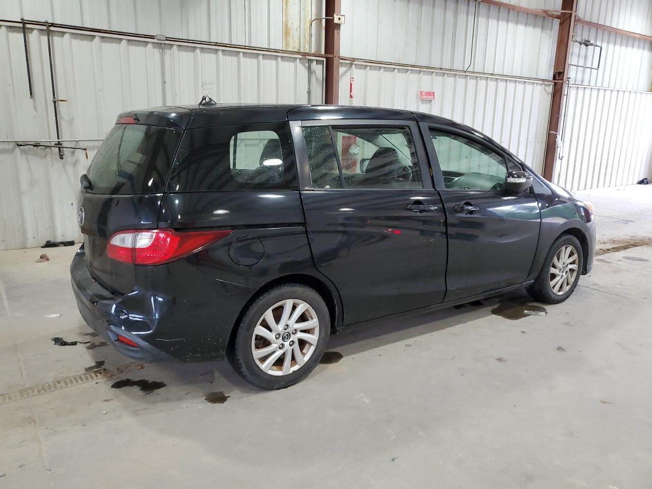 2013 Mazda 5 - Image 3