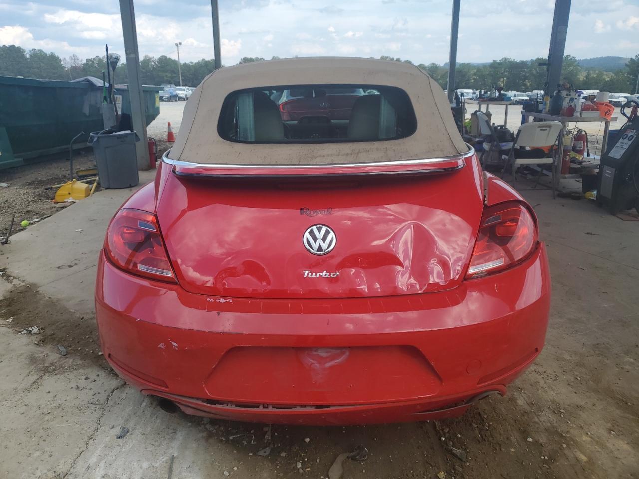 2013 Volkswagen Beetle Turbo - Фото 6