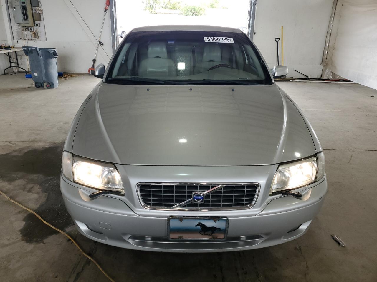 2006 Volvo S80 2.5T - Image 5