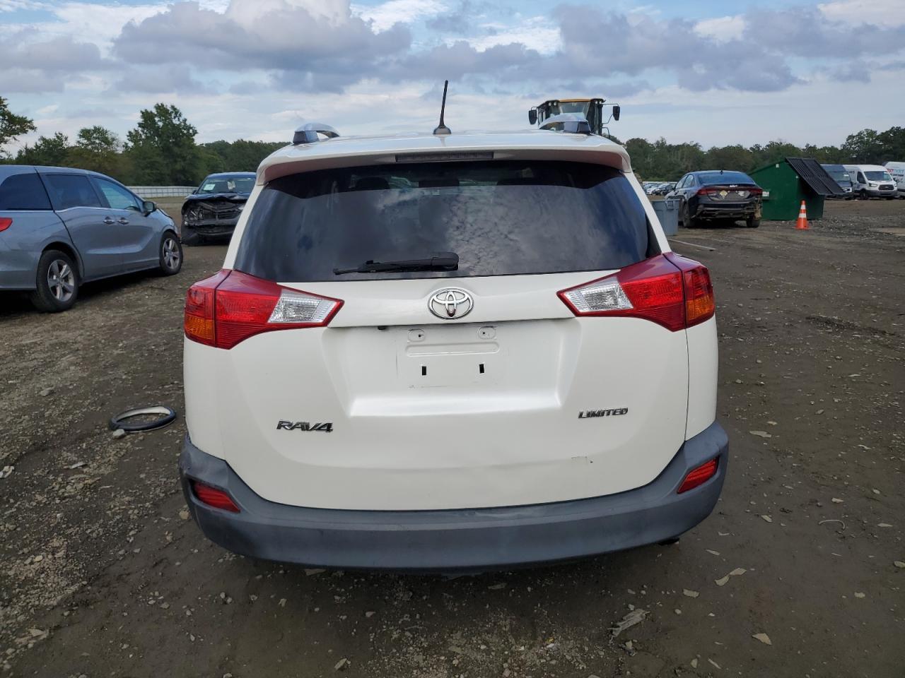 2014 Toyota Rav4 Limited - Image 6