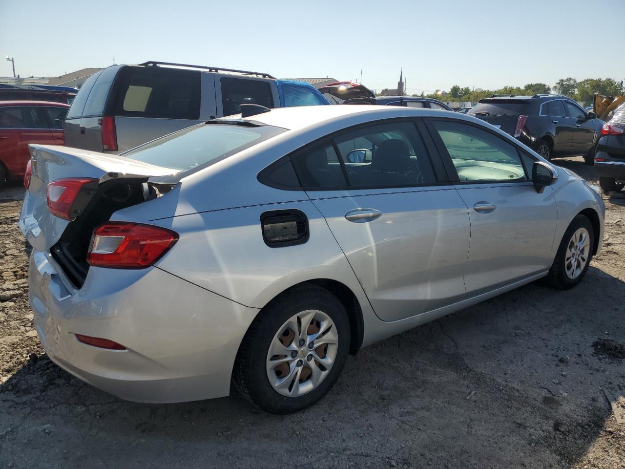 2019 Chevrolet Cruze - Фото 3
