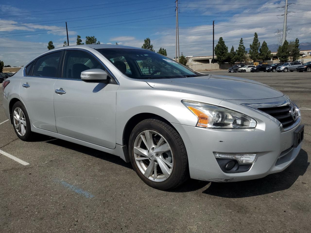 2015 Nissan Altima 2.5 - Image 4