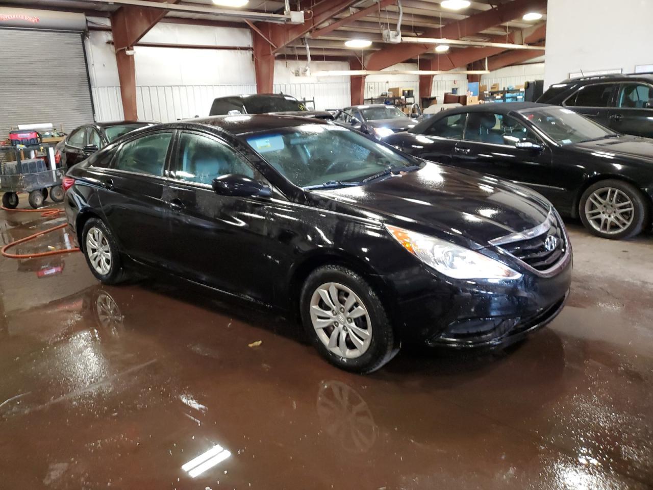 2011 Hyundai Sonata Gls - Image 4