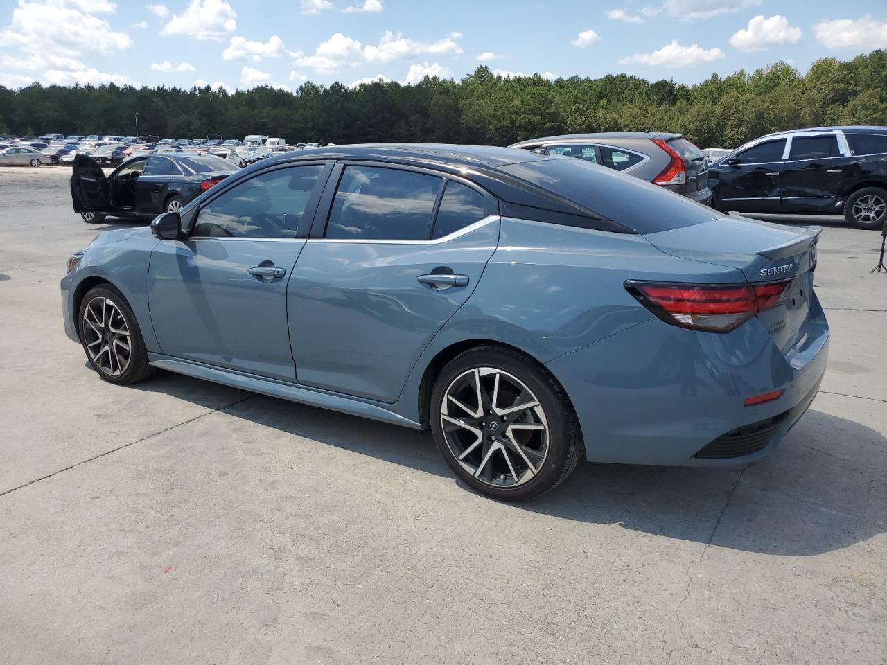 2025 Nissan Sentra Sr - Фото 2