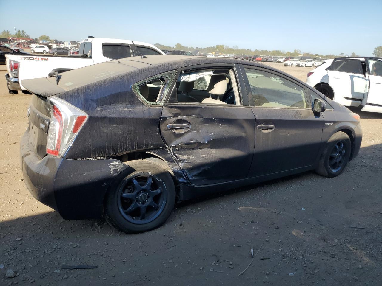 2014 Toyota Prius - Фото 3