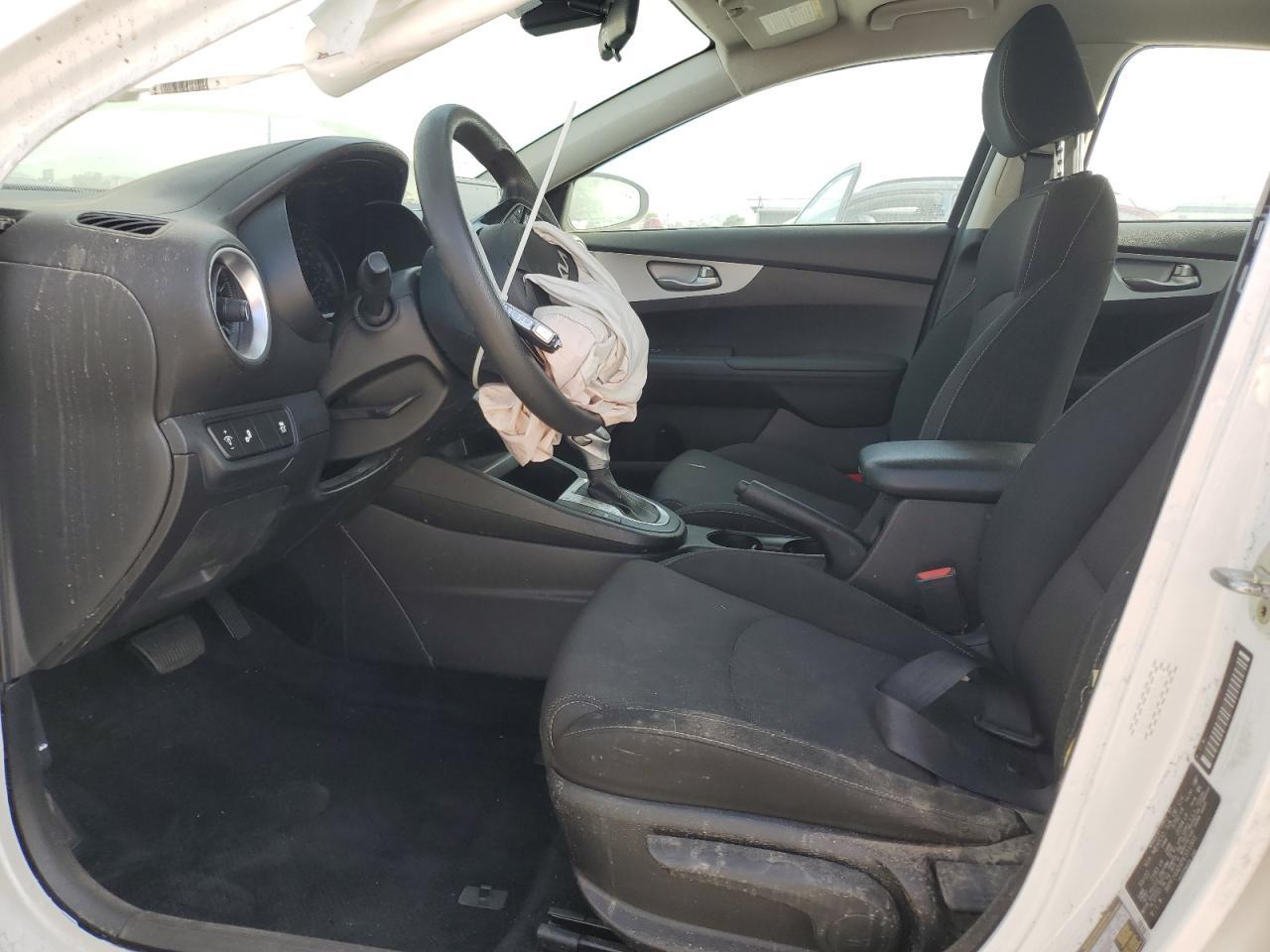 2023 Kia Forte Lx - Фото 7