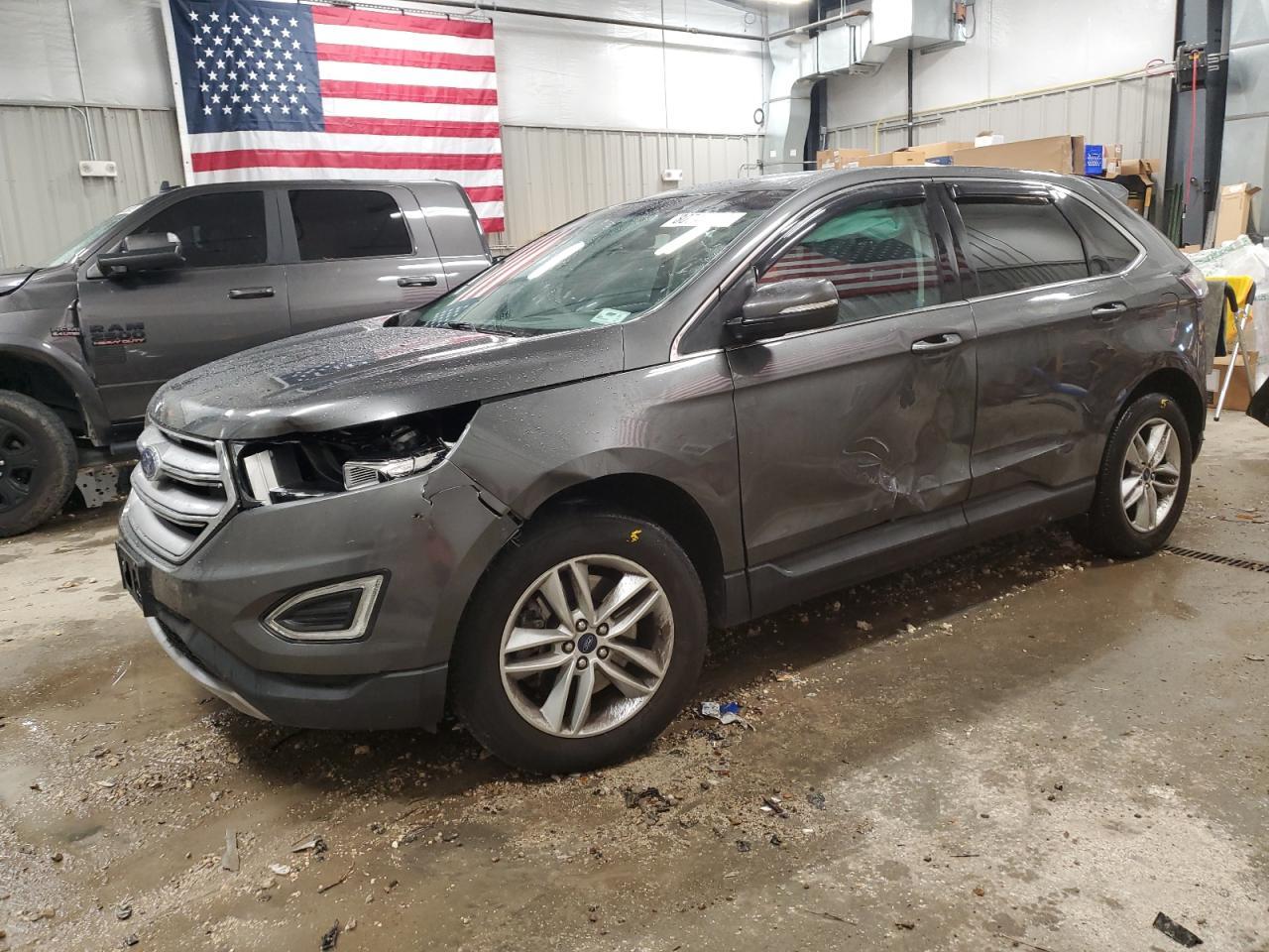 2016 Ford Edge