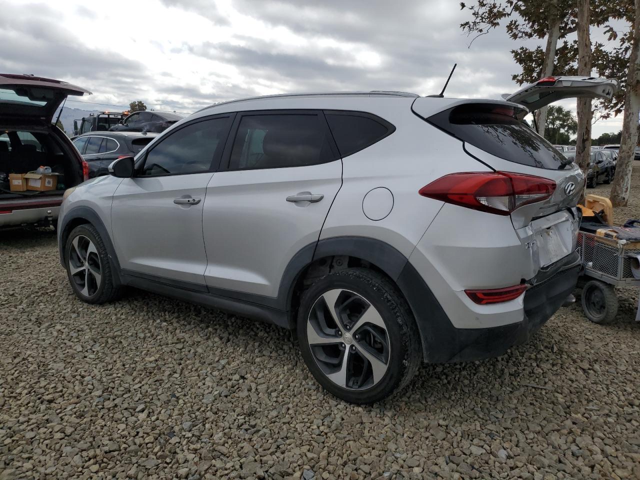 2016 Hyundai Tucson Limited - Фото 2