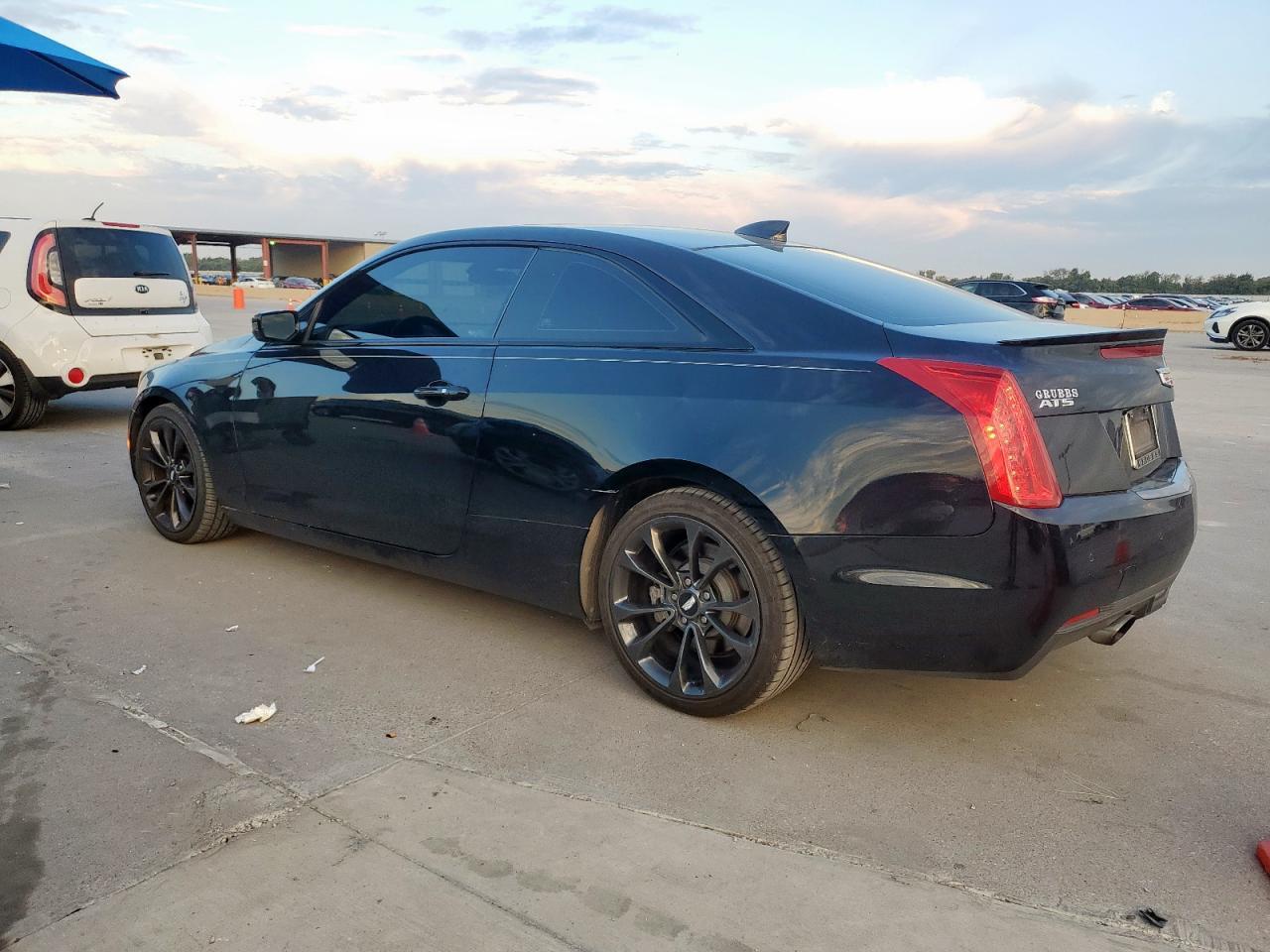 2017 Cadillac Ats Luxury - Image 2