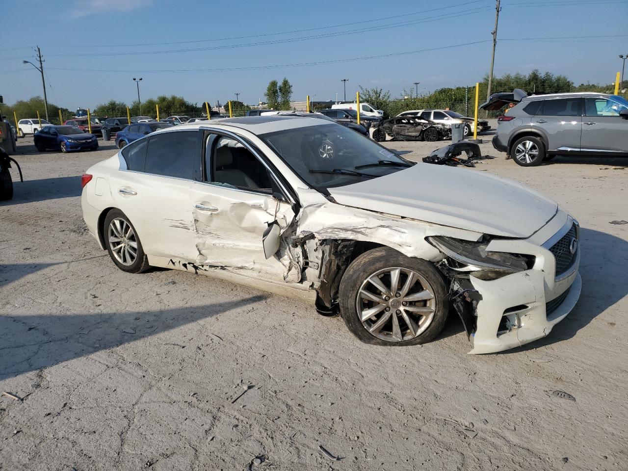 2016 Infiniti Q50 Base - Image 4
