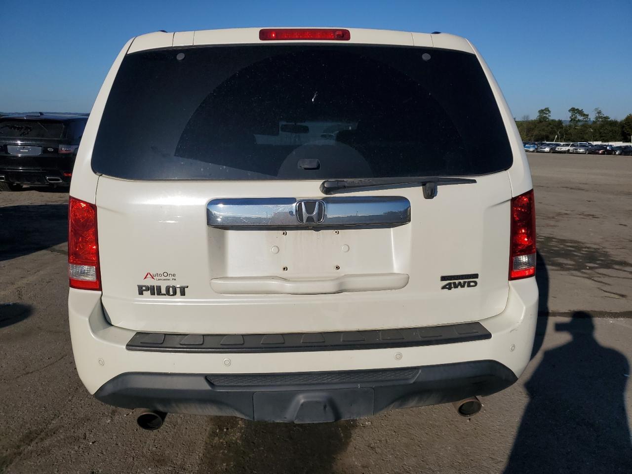 2015 Honda Pilot Touring - Image 6