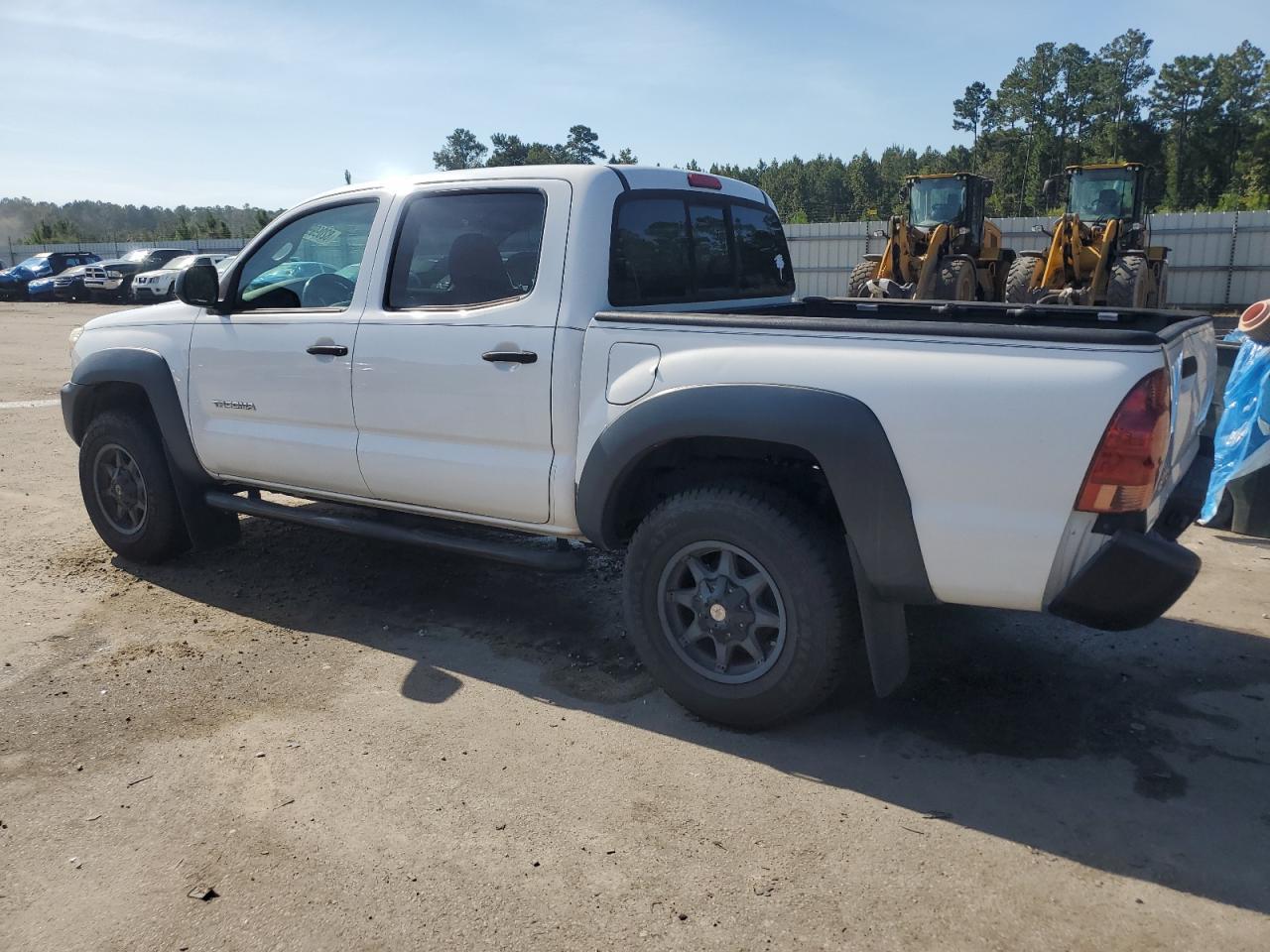 2013 Toyota Tacoma Double Cab - Image 2