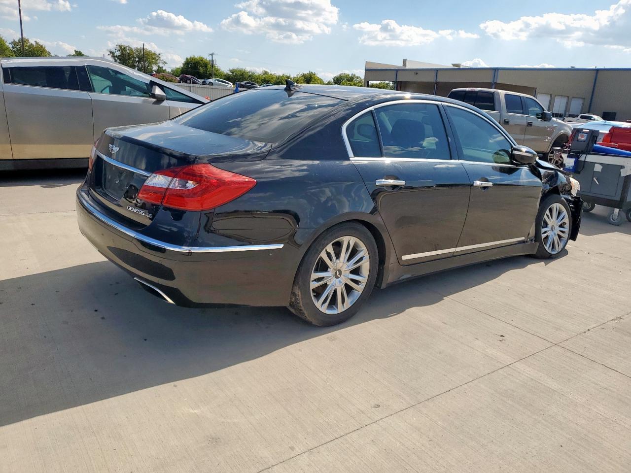2012 Hyundai Genesis 4.6L - Фото 3