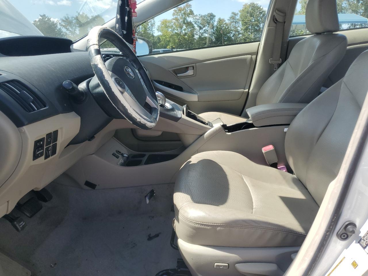 2011 Toyota Prius - Фото 7
