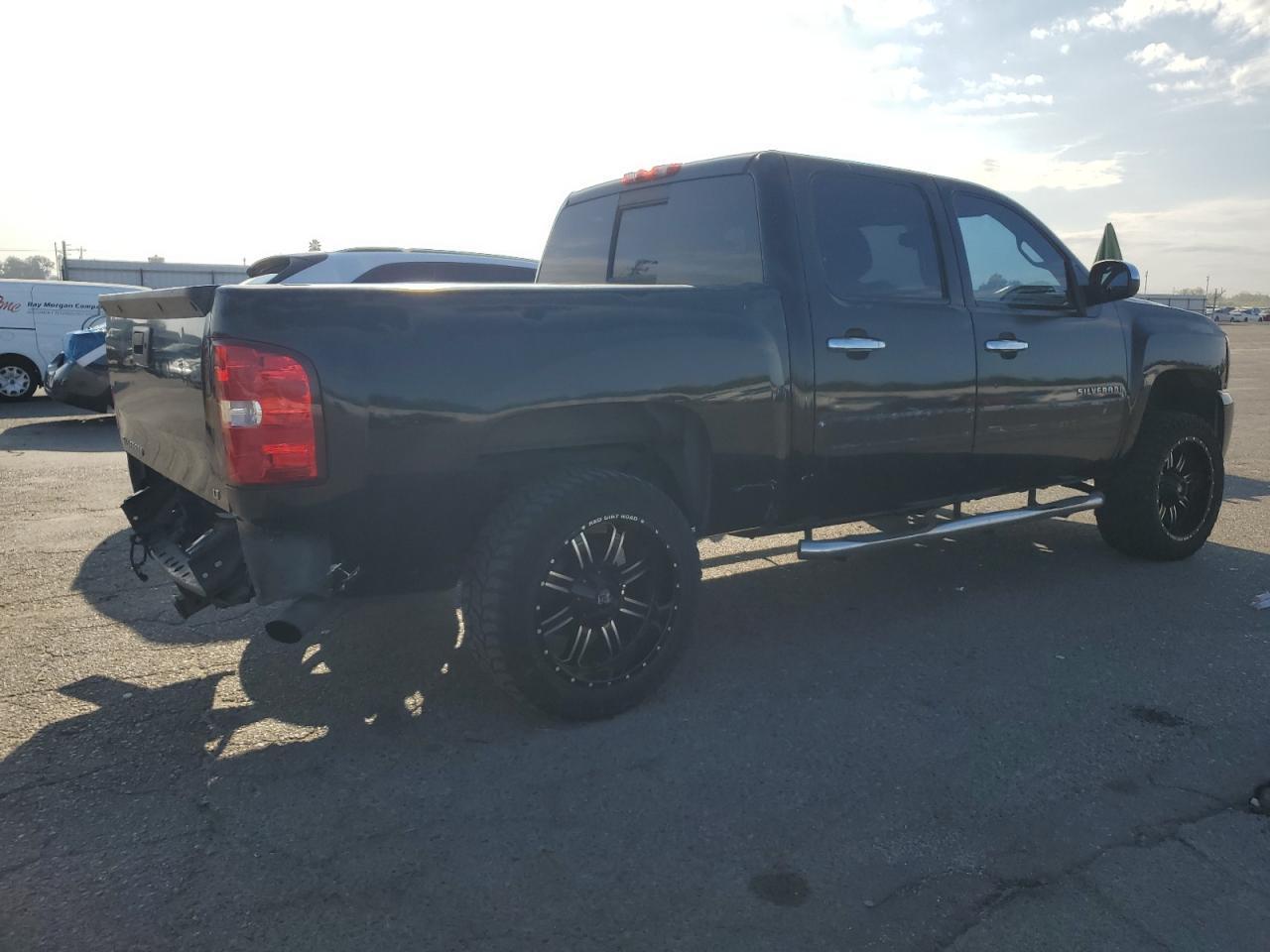 2010 Chevrolet Silverado C1500 Lt - Image 3