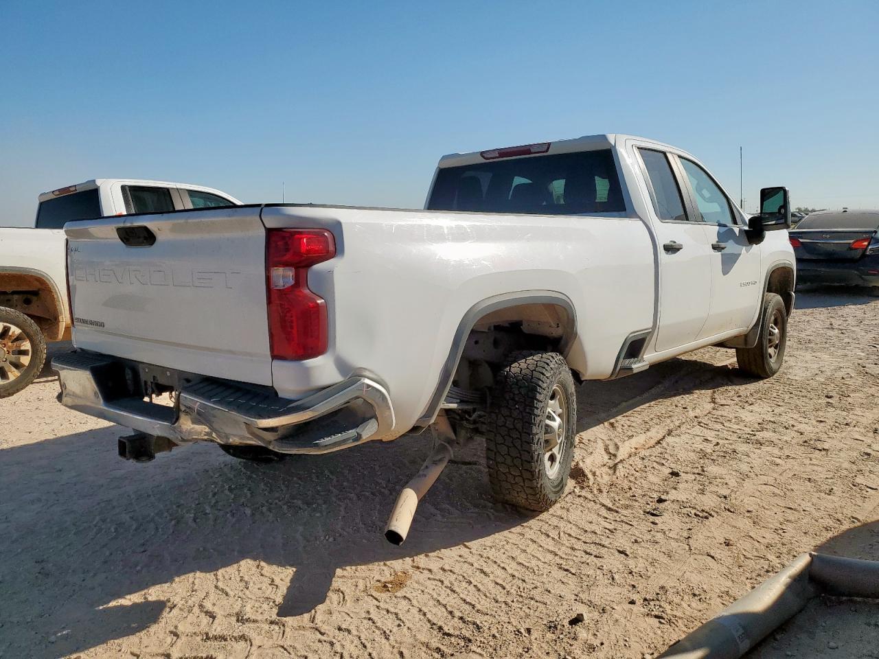 2023 Chevrolet Silverado K2500 Heavy Duty - Фото 3