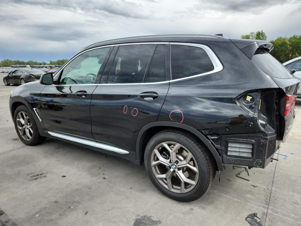 2021 BMW X3 xDrive30I - Фото 2