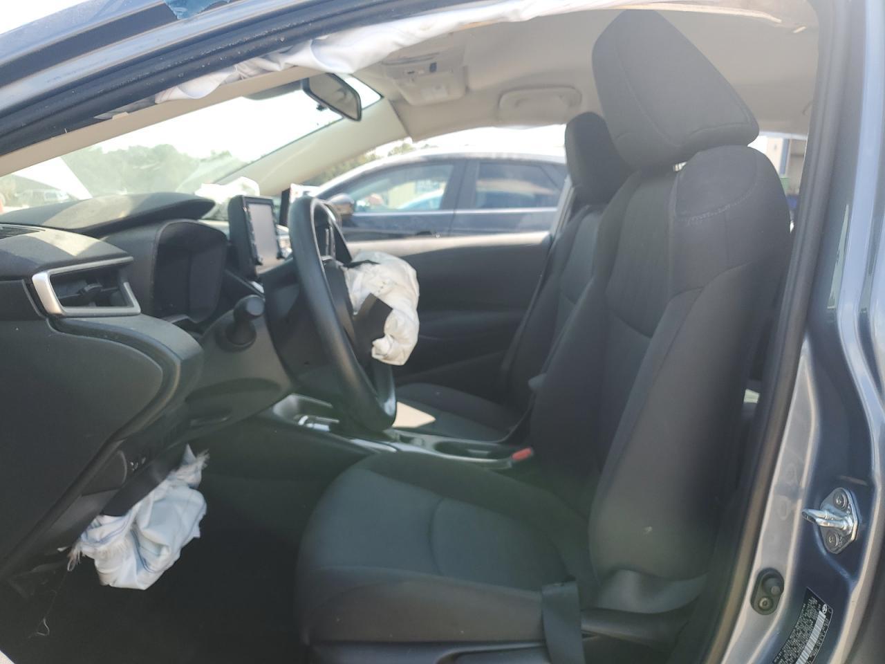 2022 Toyota Corolla Le - Image 7