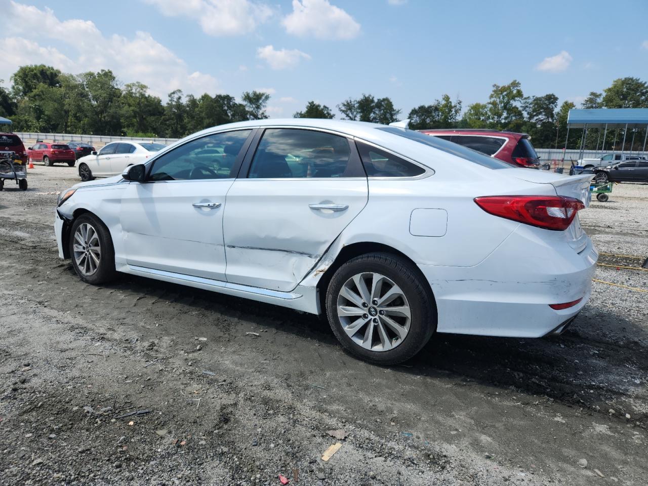 2017 Hyundai Sonata Sport - Фото 2
