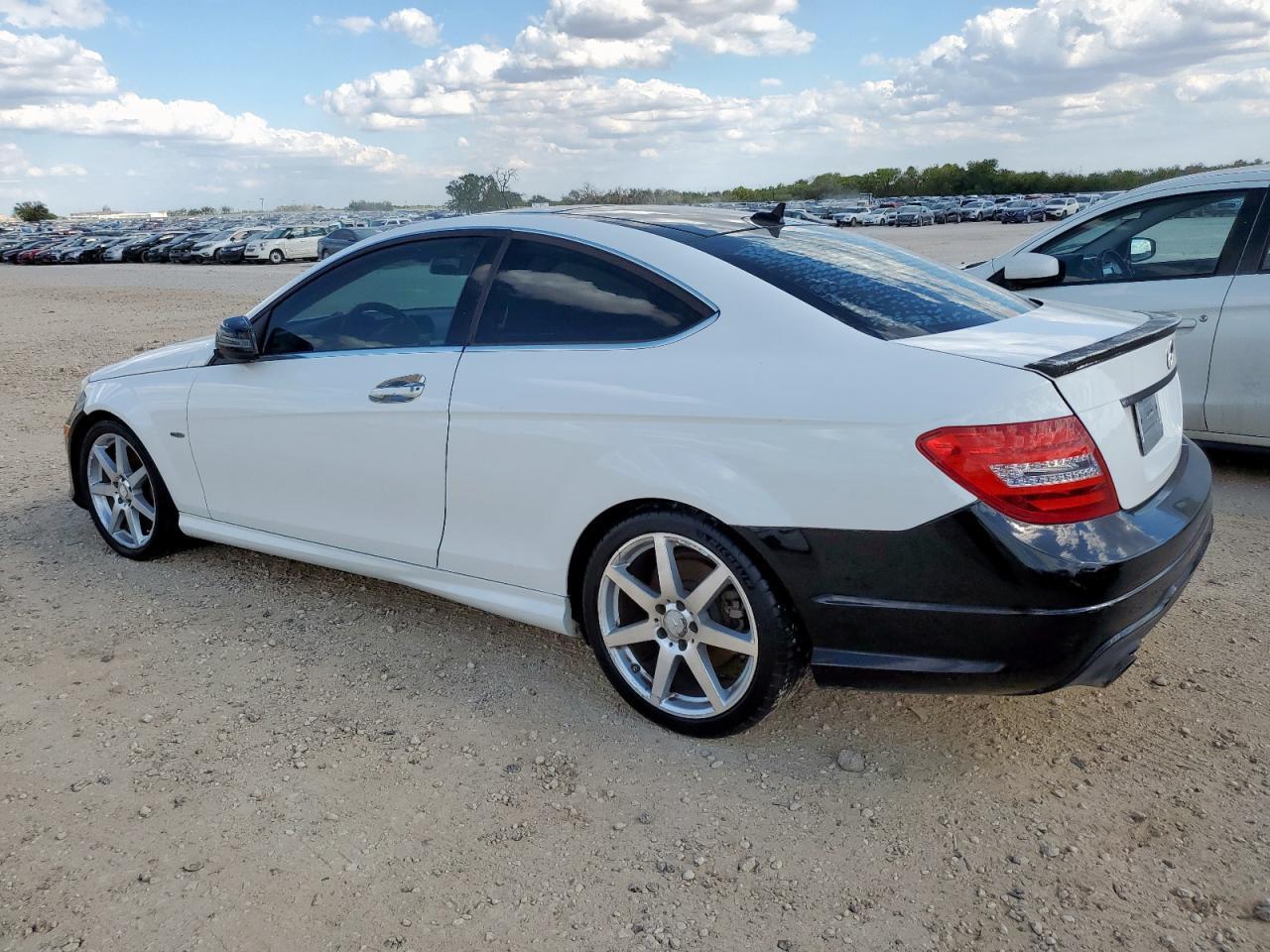 2013 Mercedes-Benz C 250 - Фото 2