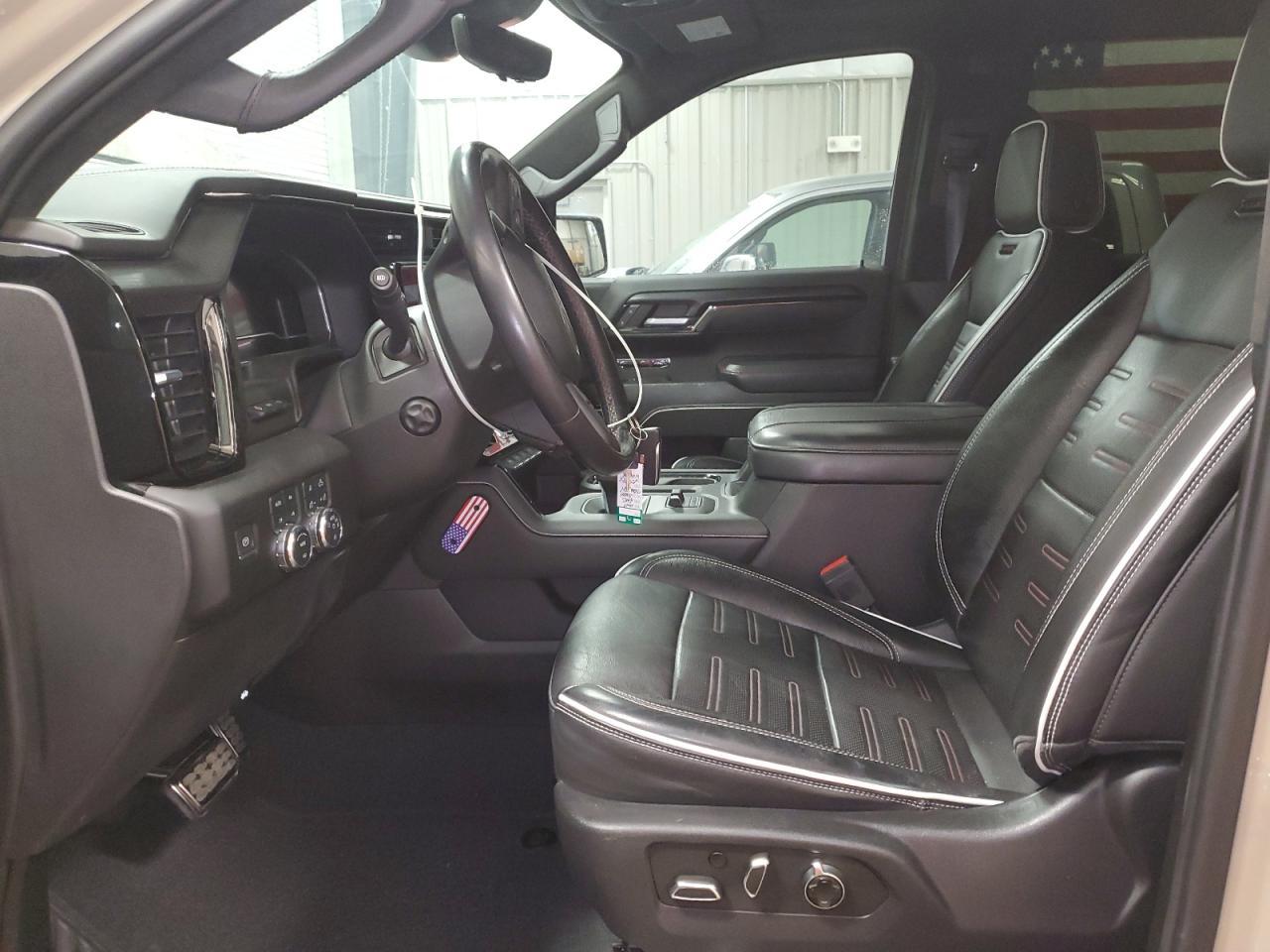 2023 GMC Sierra K1500 At4X - Фото 7