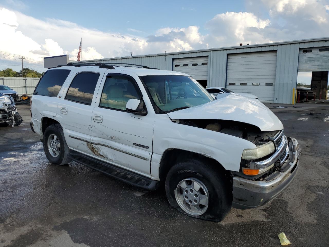 2001 Chevrolet Tahoe C1500 - Фото 4