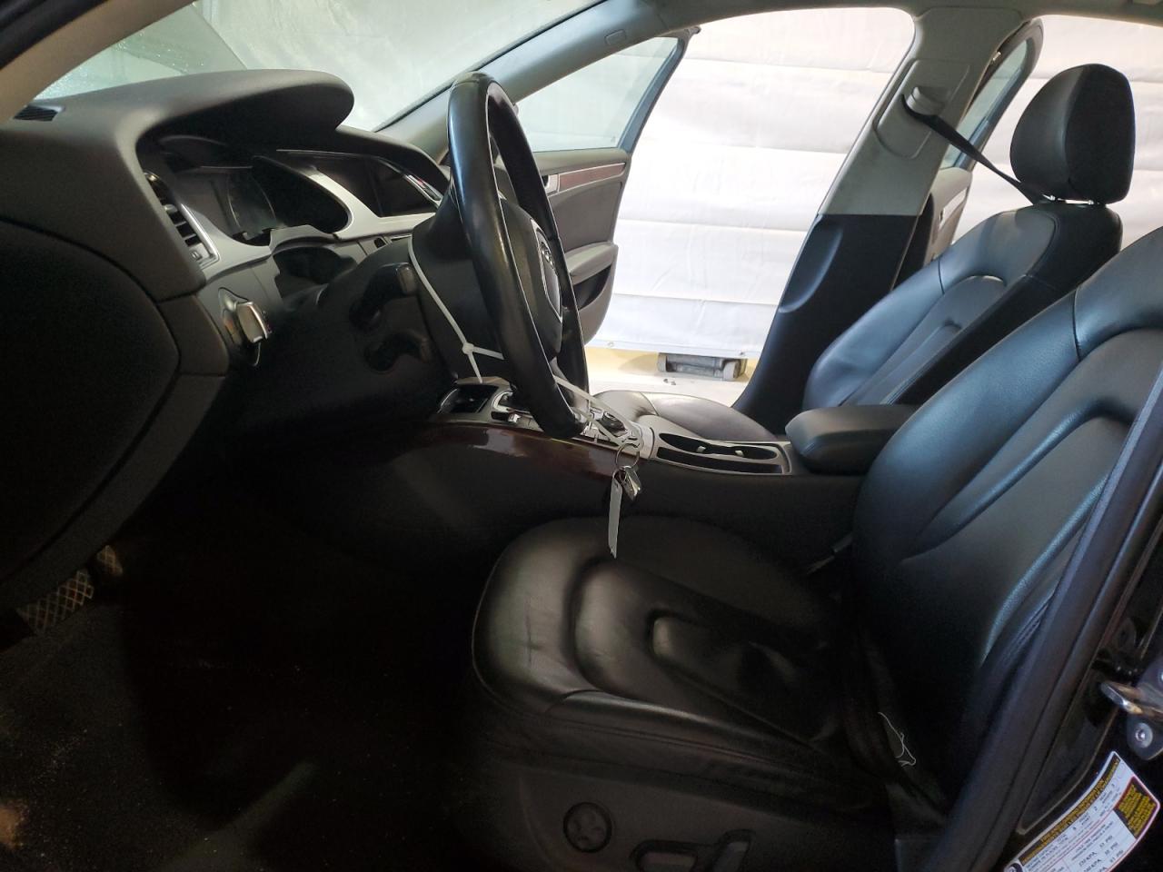 2010 Audi A4 Premium Plus - Фото 7