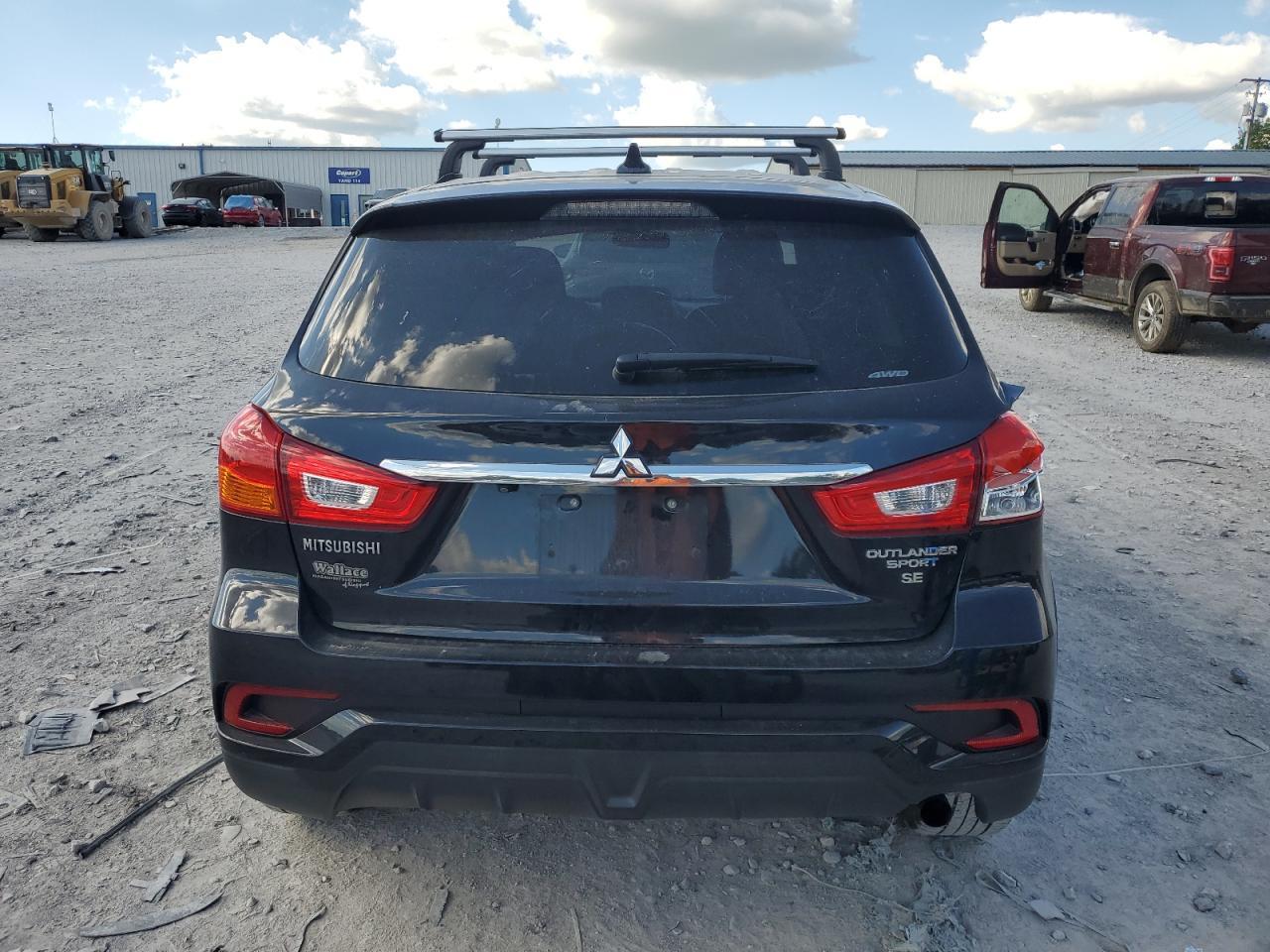 2018 Mitsubishi Outlander Sport Es - Image 6