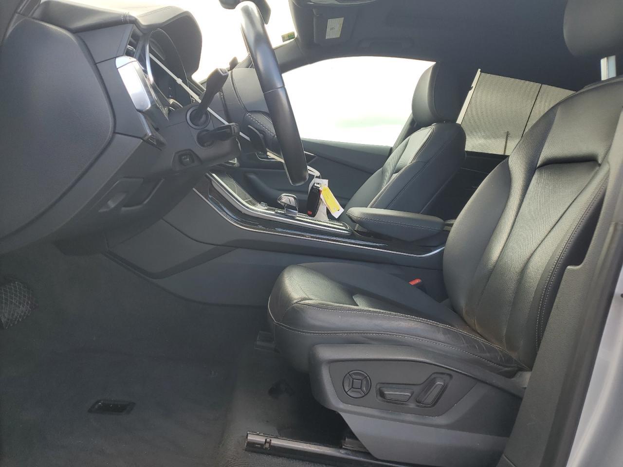 2019 Audi Q8 Prestige S-Line - Фото 7