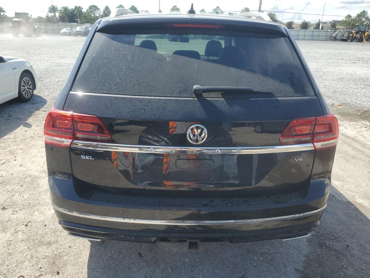 2018 Volkswagen Atlas Sel - Image 6