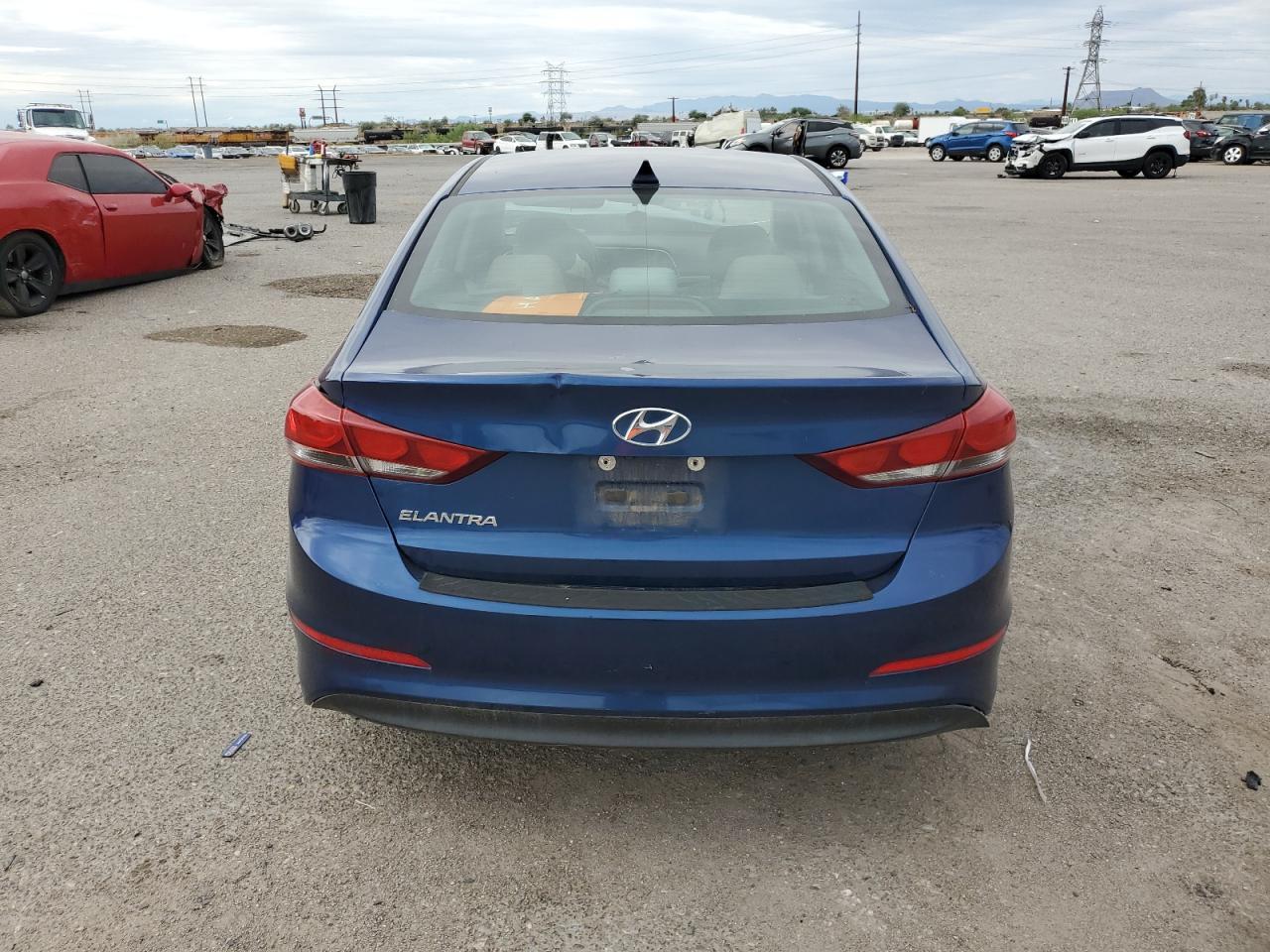 2017 Hyundai Elantra Se - Фото 6