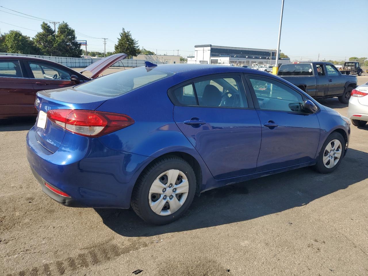 2017 Kia Forte Lx - Image 3
