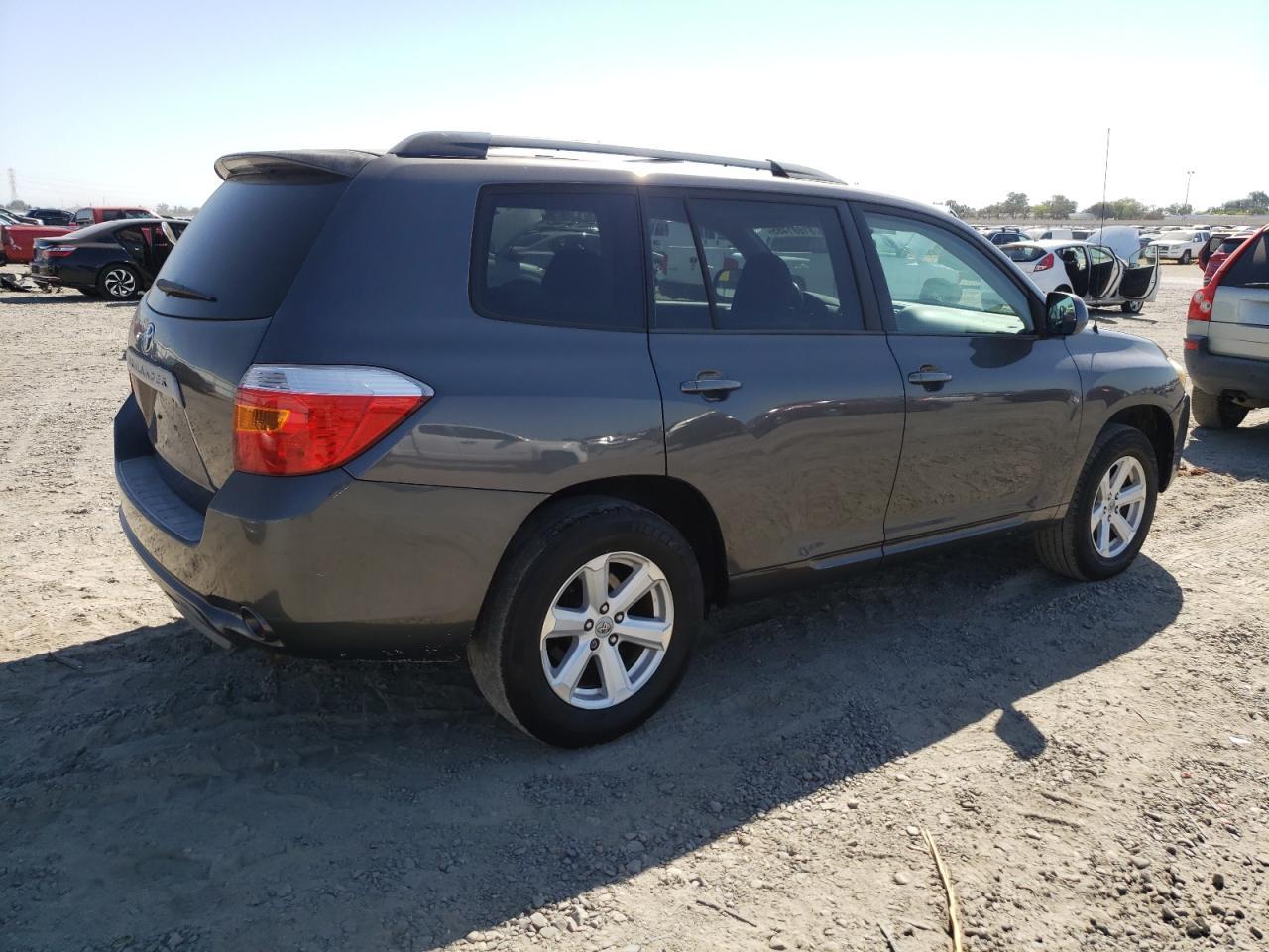 2010 Toyota Highlander - Image 3