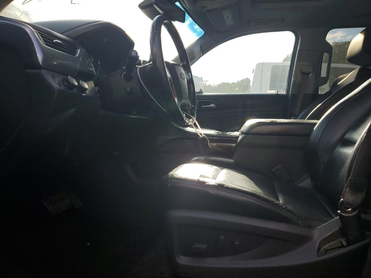 2016 Chevrolet Suburban K1500 Lt - Image 7