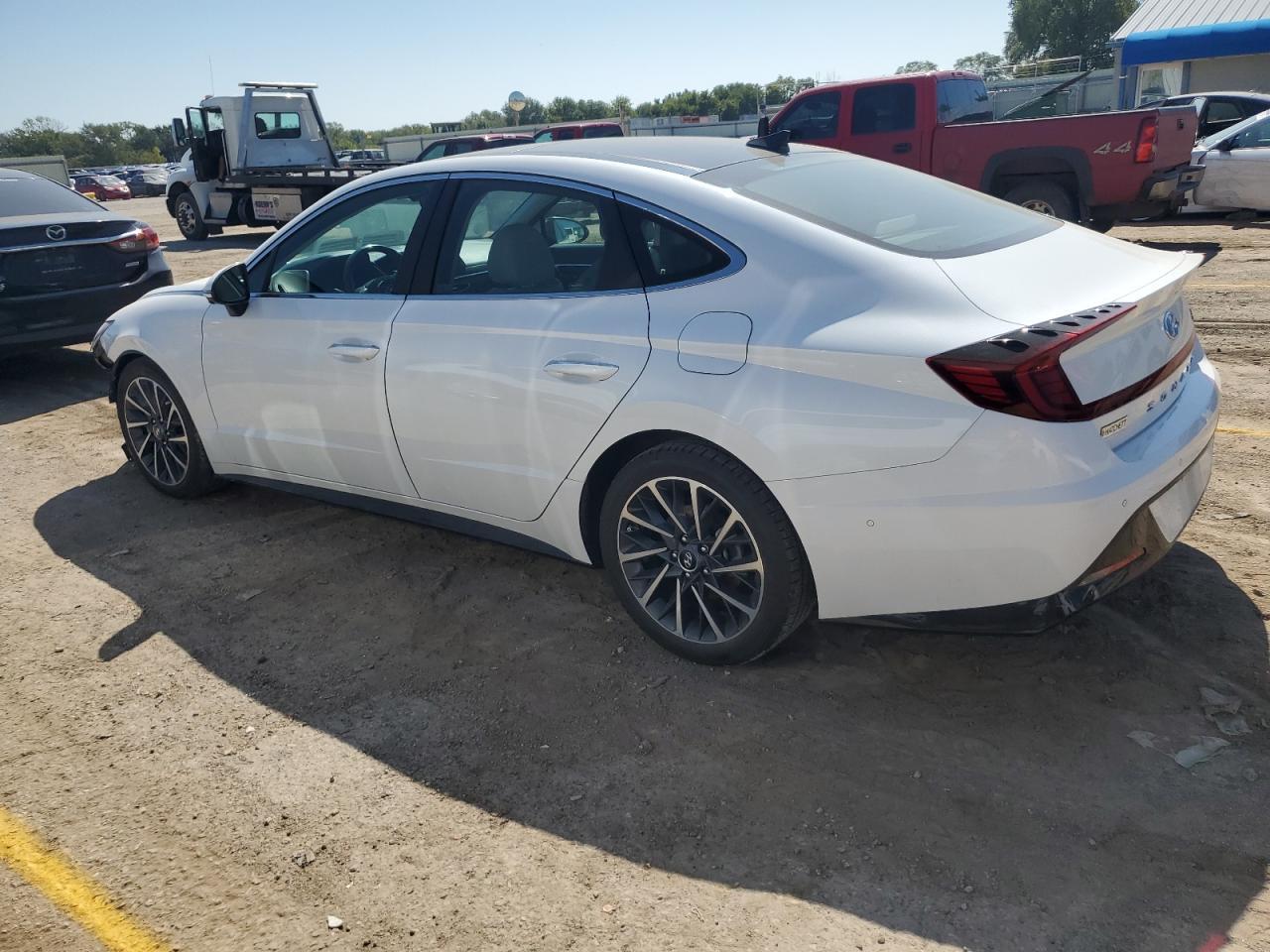 2020 Hyundai Sonata Limited - Image 2
