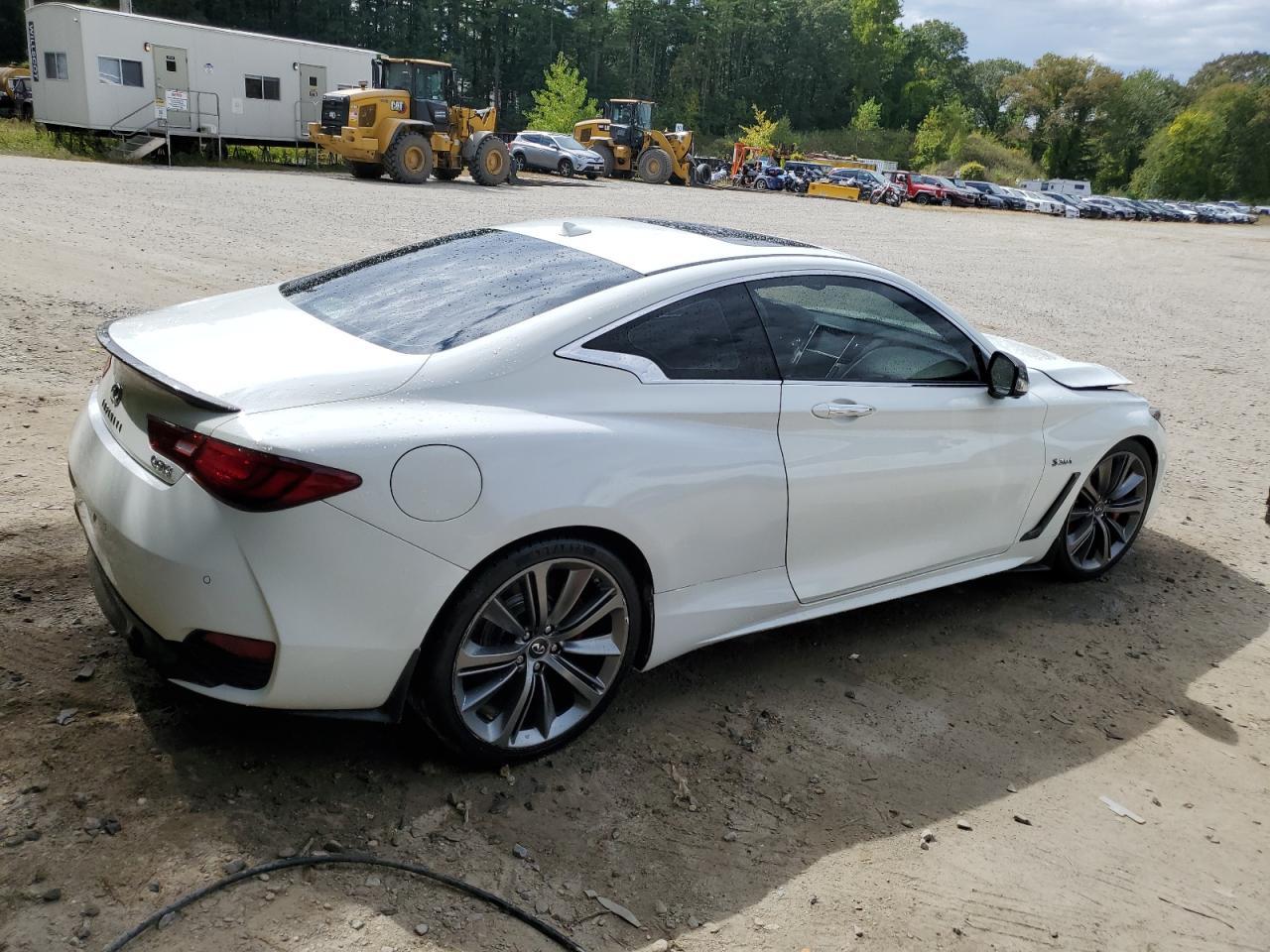 2018 Infiniti Q60 Red Sport 400 - Фото 3