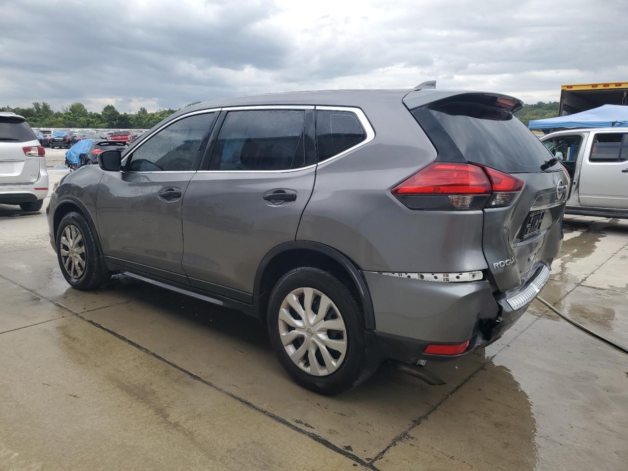 2017 Nissan Rogue S - Image 2