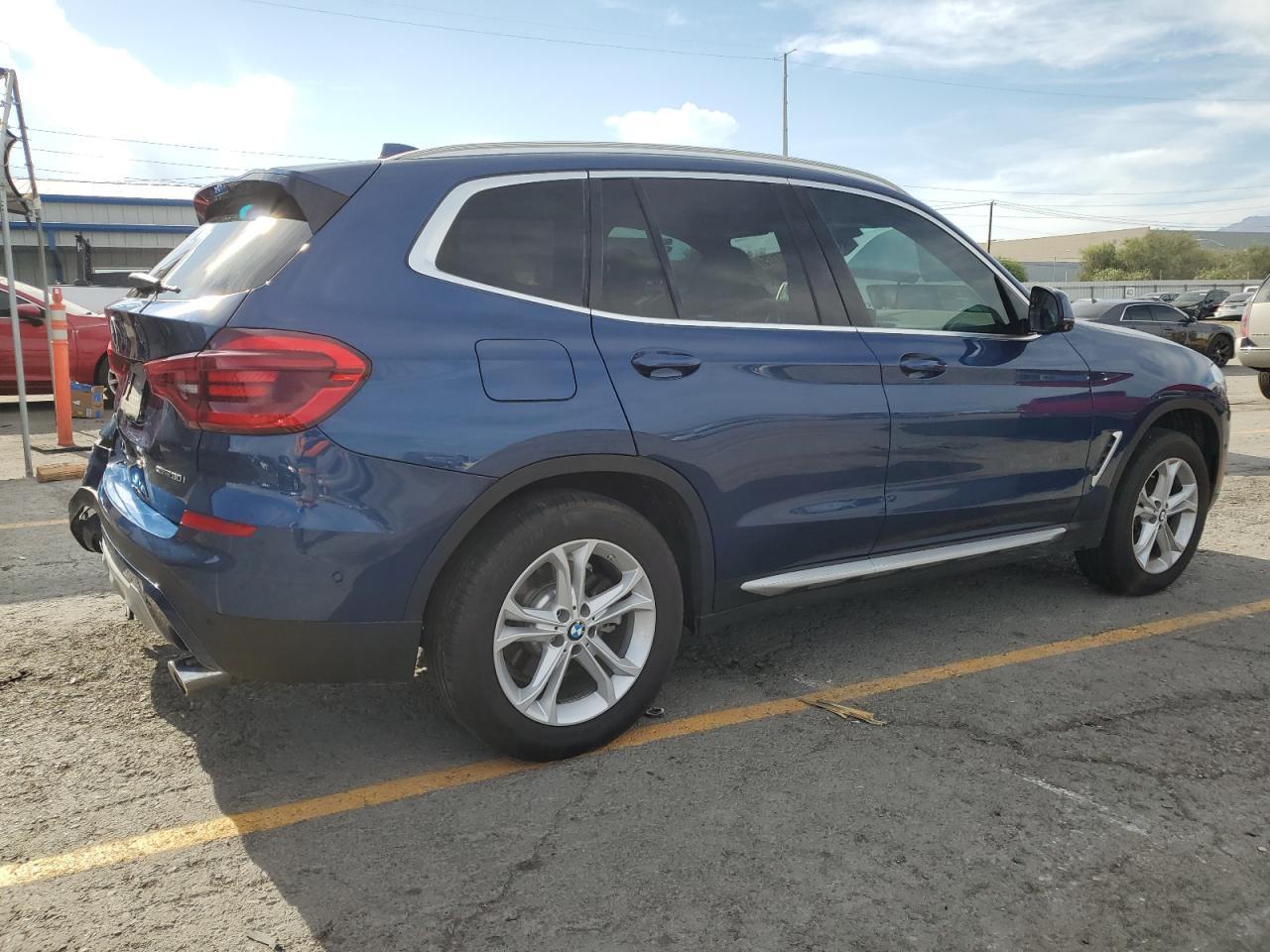 2020 BMW X3 Sdrive30I - Фото 3