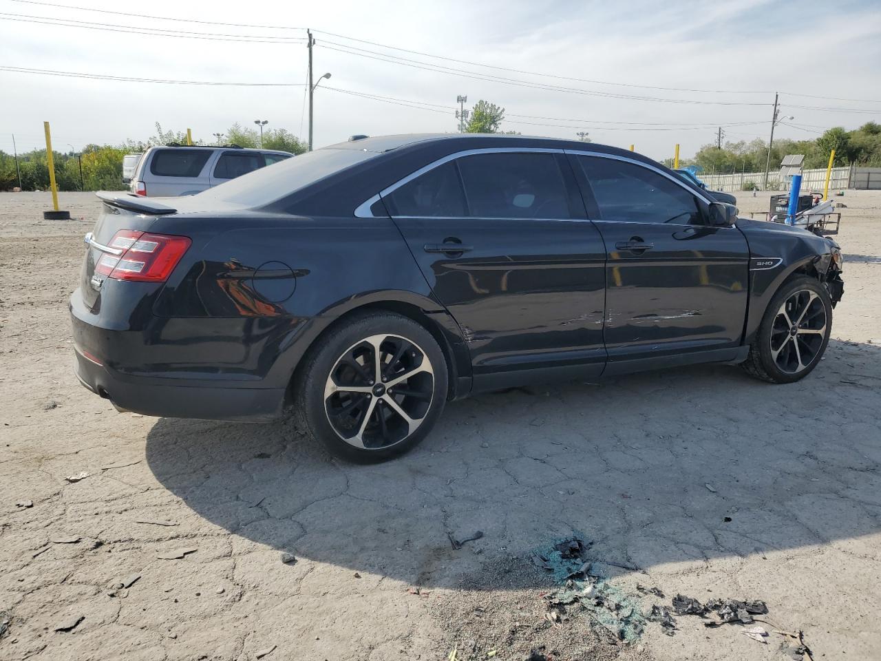 2016 Ford Taurus Sho - Image 3